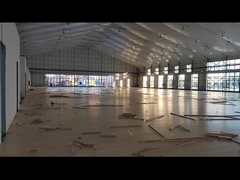 Tenda per grandi eventi personalizzata per attività commerciali all'aperto