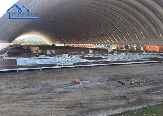 Tenda a baldacchino per campi di basket su misura per eventi sportivi Tenda poligonale con tetto bianco