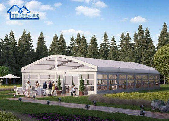 Coperti esterni personalizzati Pannello tetto Sala sportiva Paddle Tennis Court Tende per centri sportivi