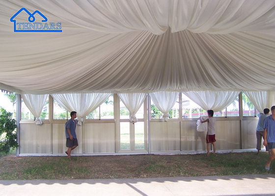 Struttura del baldacchino per eventi di ricevimento della tenda per tendone per matrimoni all'aperto curva in alluminio personalizzato a colori