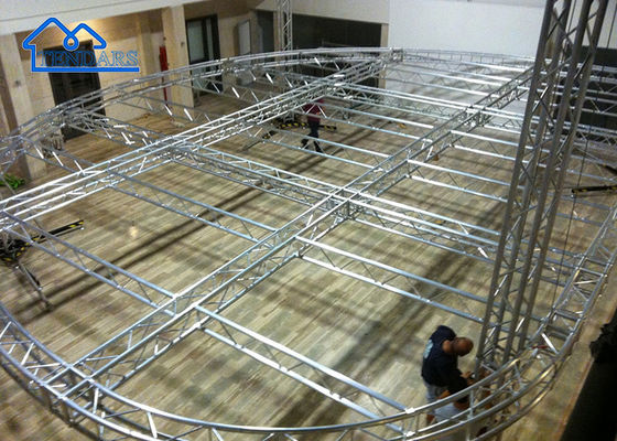 OEM Light Frame Aluminum Stage Truss per il matrimonio di illuminazione esterna