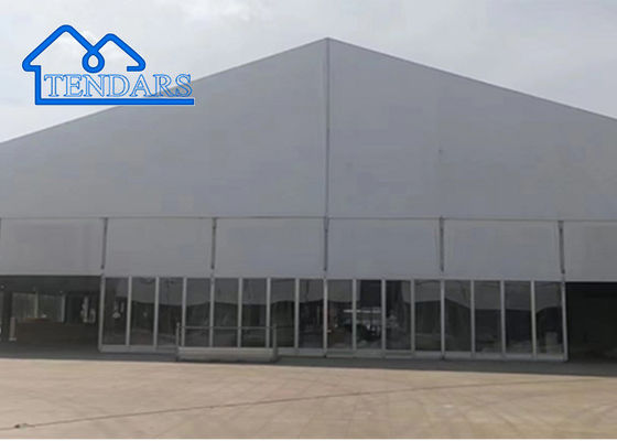 Struttura del baldacchino incorniciata con pareti in PVC per tende per eventi, tenda per eventi impermeabile, facile da montare, di grandi dimensioni