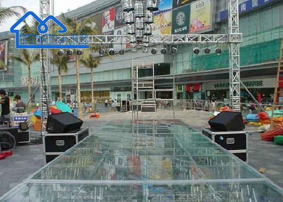 Al dettaglio: montaggio professionale di supporti per palcoscenico, tabelloni per palcoscenico, palcoscenico in vetro rinforzato per diversi tipi di eventi