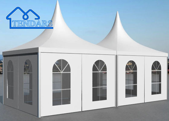 Assemblaggio rapido 6x6m Aluminio Tenda Pagoda 6061/T6 Cornice in alluminio Elegante PVC bianco per Celebrazioni VIP