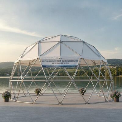 Terrazza impermeabile per eventi estivi di Balaton